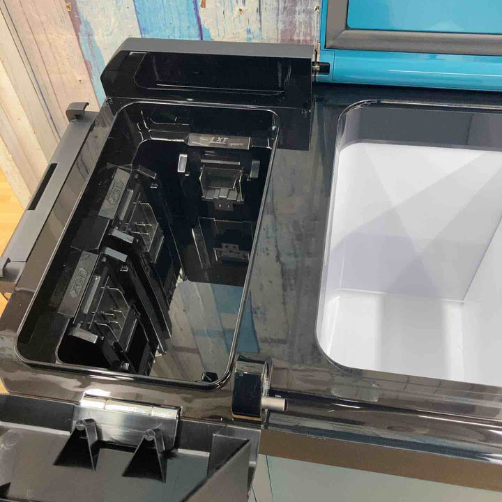★マキタ(makita) 40Vmax対応コードレス冷温庫 CW006GZ(本体のみ)【柏店】