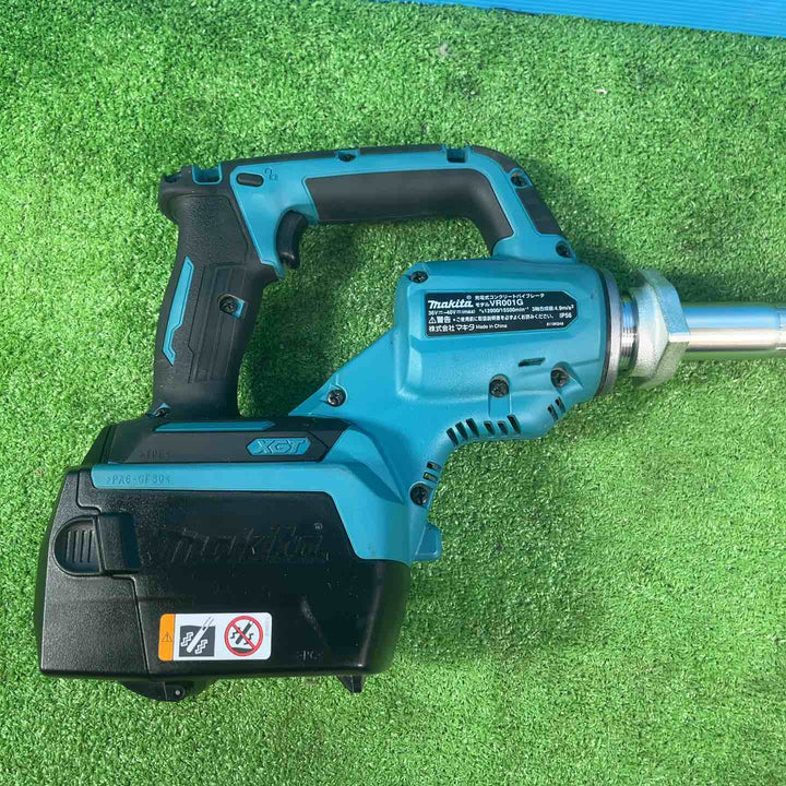 【美品】★マキタ(makita) コードレスコンクリートバイブレータ VR001GZAS 高出力バッテリーBL4040F付【岩槻店】