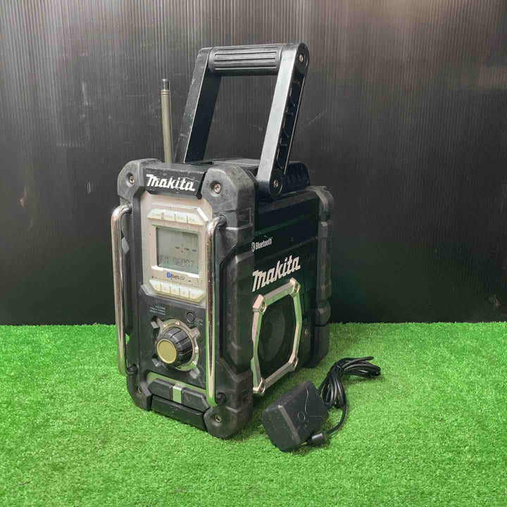 【中古品】★マキタ(makita) コードレスラジオ MR106B ◎本体＋ACアダプター付き！【岩槻店】