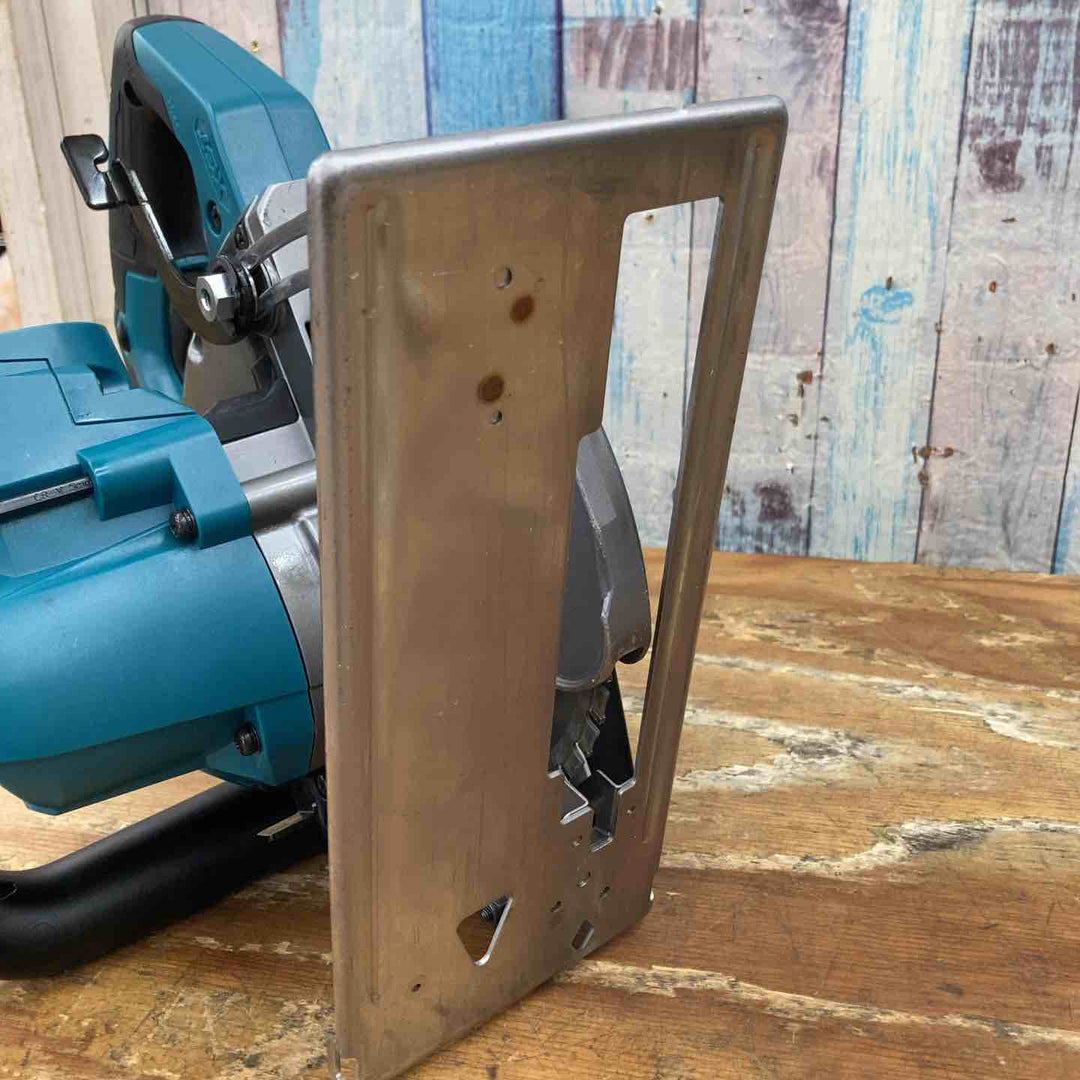 【中古品】★マキタ(makita) コードレスチップソーカッター CS001GZ 40V 本体のみ ケース付【柏店】