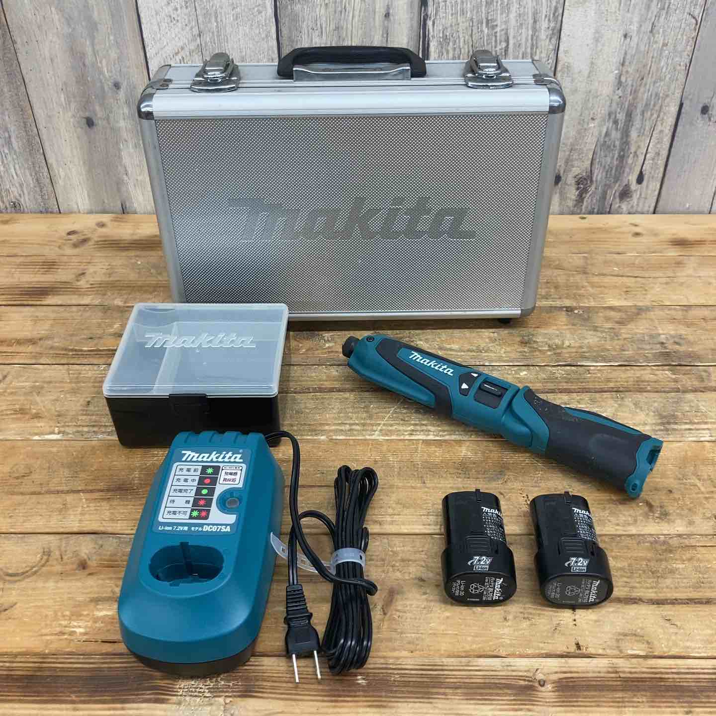【中古品】 マキタ(makita) 充電式ペンインパクトドライバ TD021DS 【東大和店】 マキタ（makita） 充電式ペンインパクトドライバ TD021DSHSP 7.2V/1.5