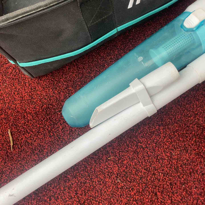 ☆マキタ(makita) コードレスクリーナー CL181FDZW【町田店】