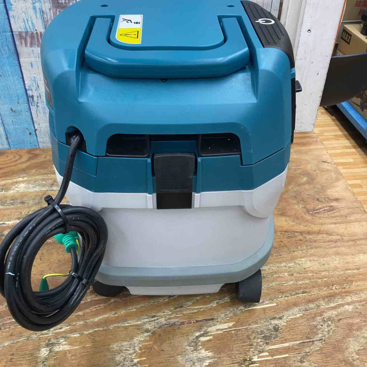 ★マキタ(makita) 15L集じん機(粉じん専用) VC1530【柏店】