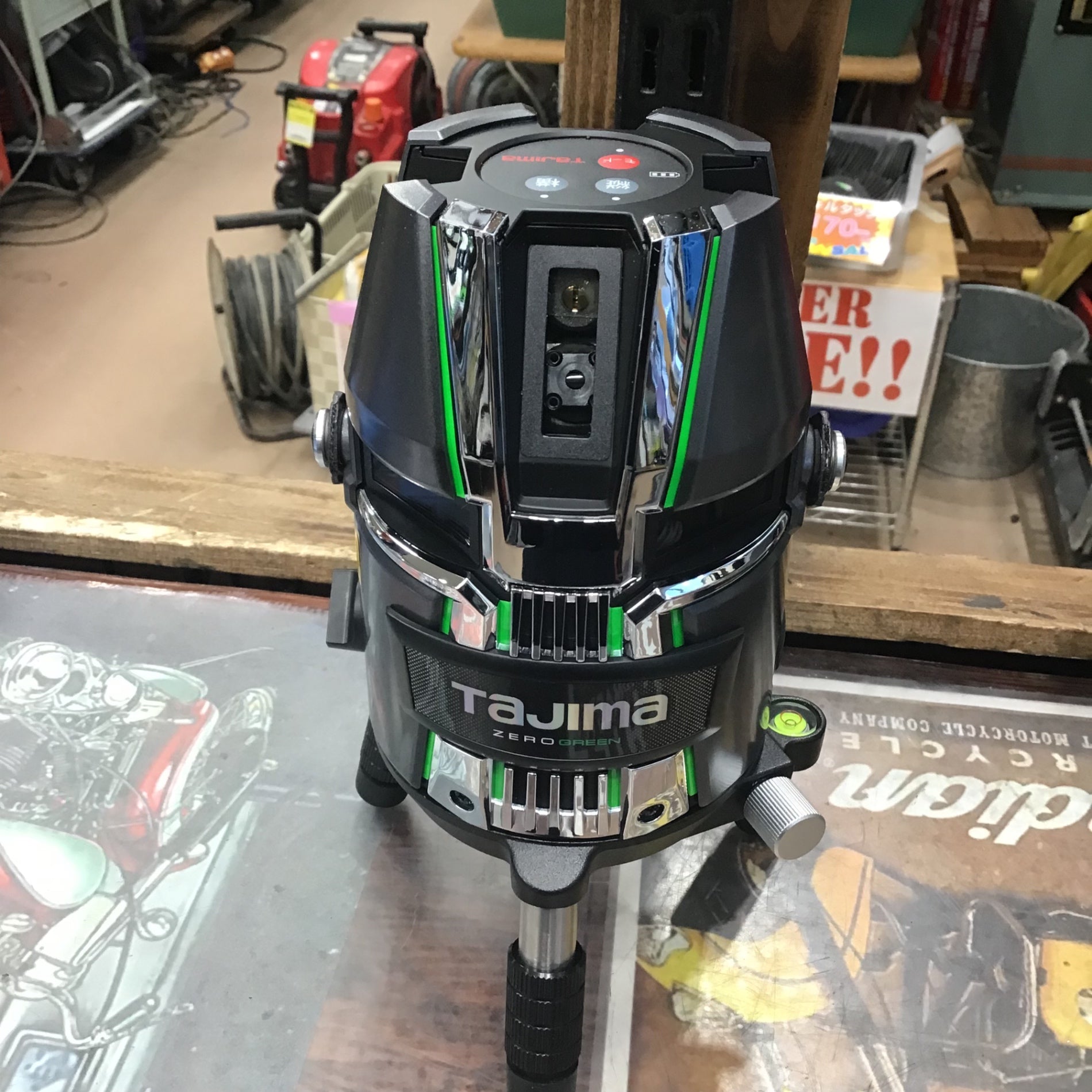 タジマ レーザー墨出し器ZEROGREEN 縦ライン4方向・横ライン全周