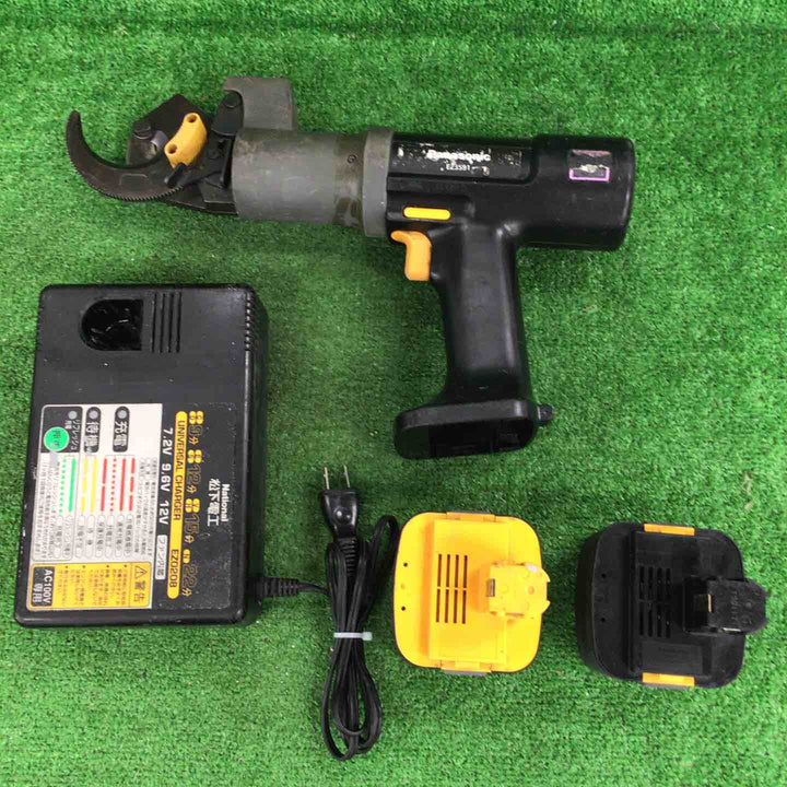 ◇パナソニック(Panasonic) 充電ケーブルカッター12V EZ3591X【川崎店】