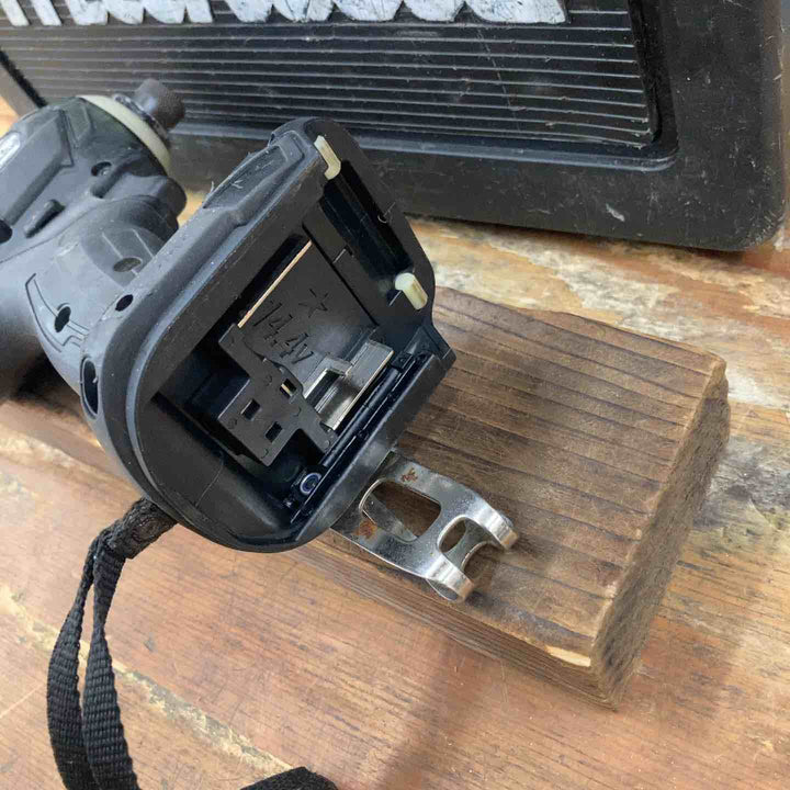 ★マキタ(makita) コードレスインパクトドライバー TD138DRFXB【柏店】