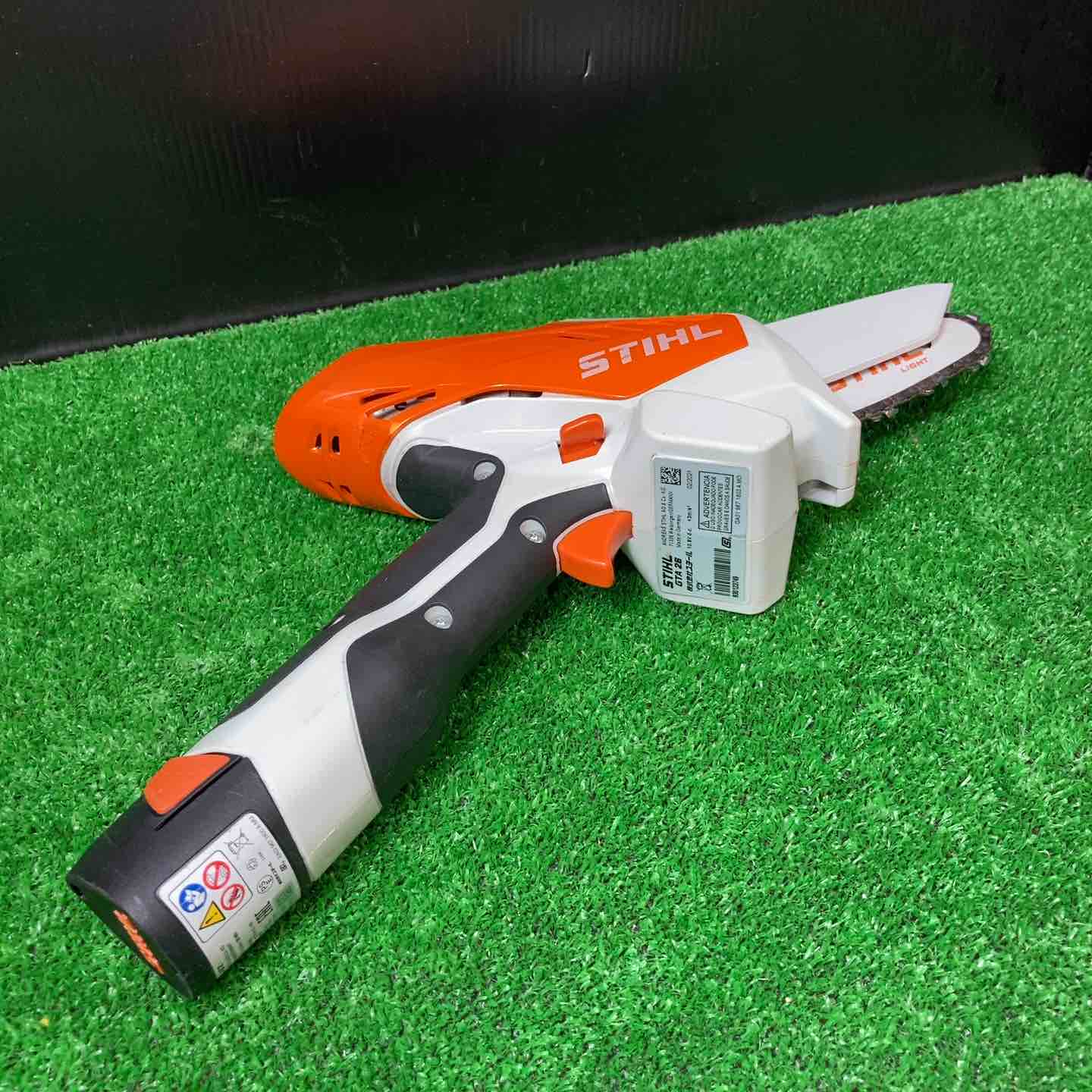 ◇STIHL/スチール バッテリーガーデンカッター チェーンソー GTA26