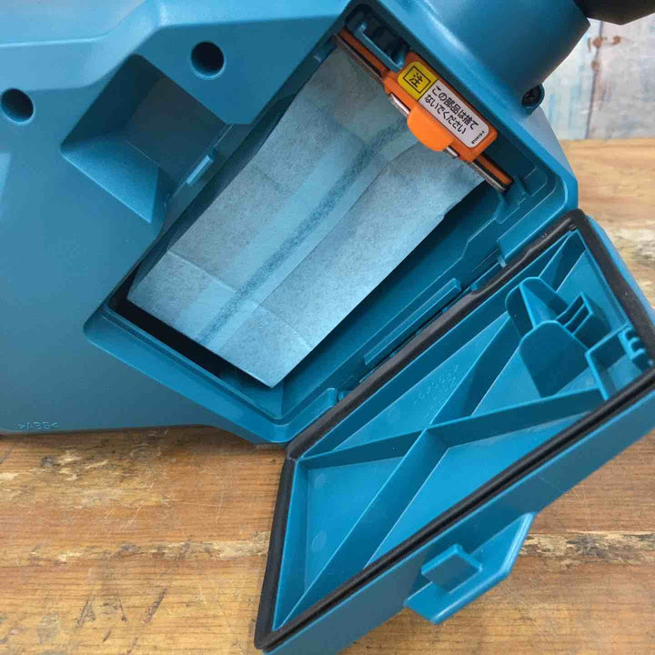 【美品】☆マキタ(makita) コードレスクリーナ CL184DRF 18V セット 紙パック付き【柏店】