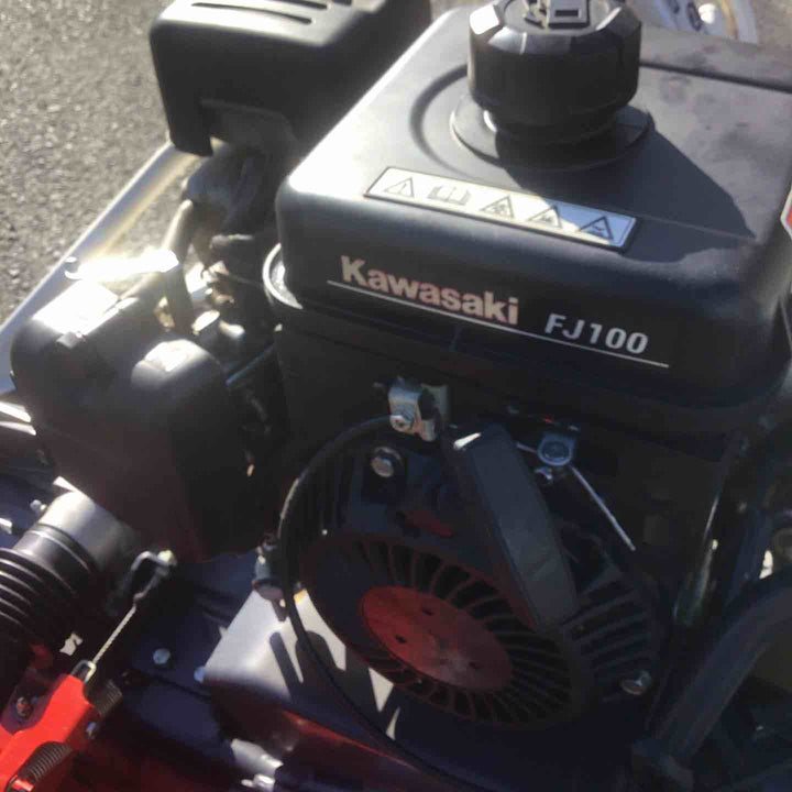 【中古品 / 店頭受取り限定】 共立/KIORITZ 畦草刈機 AZ603 ウイングモアー 二面刈り 【鴻巣店】