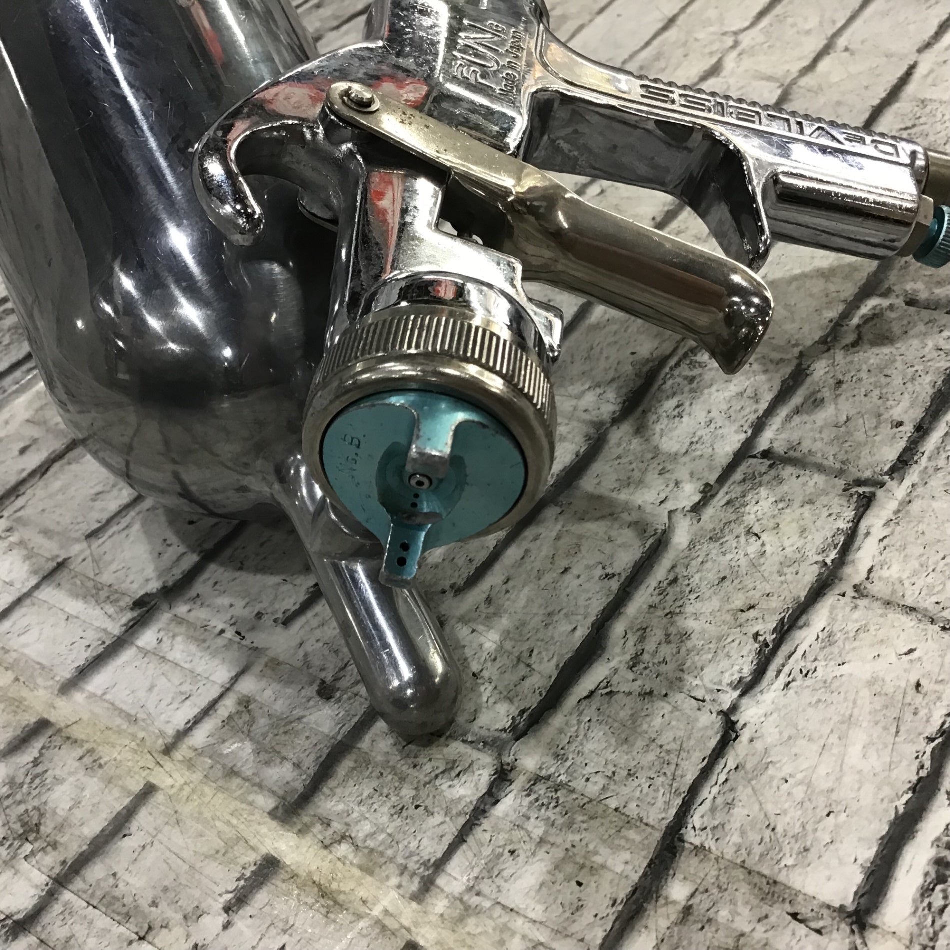 デビルビス〈DEVILBISS〉 FUNG 【川口店】 – アクトツールオンライン
