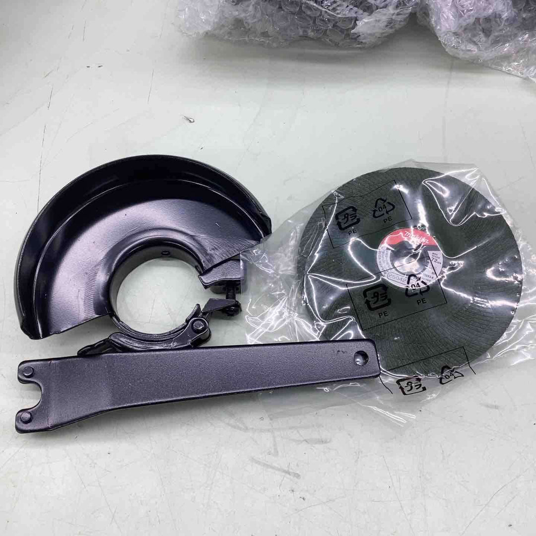 ★マキタ(makita) 100mmコードレスディスクグラインダ GA412DRGX【岩槻店】