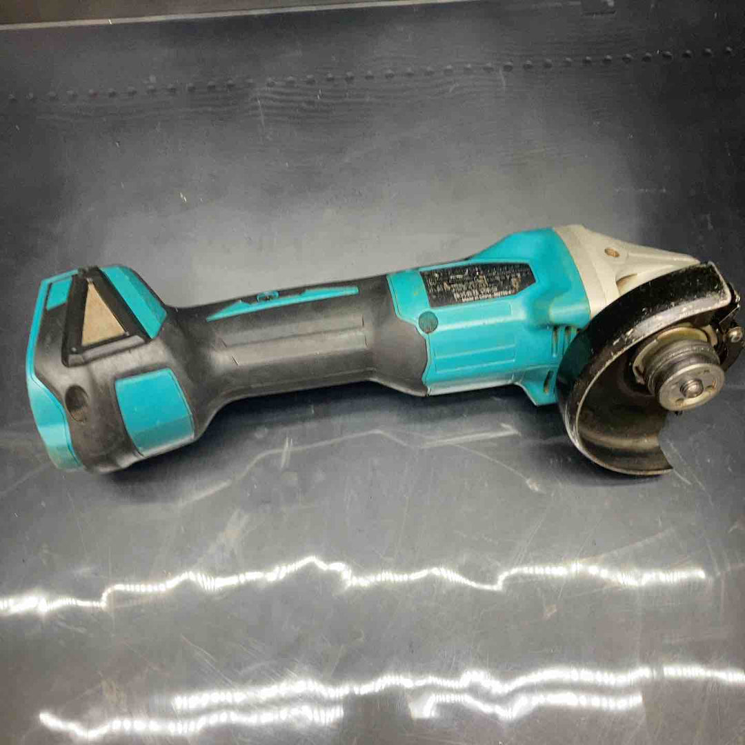 【中古品】マキタ(makita) 100mmコードレスディスクグラインダ GA404DZN (GA404DN) 動作確認済み【川越店】