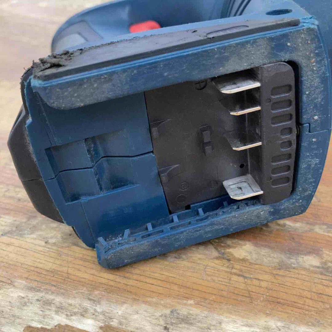 【中古品】◇ボッシュ(BOSCH) 18Vコードレスセーバーソー GSA18V-LI バッテリー3個付き【柏店】