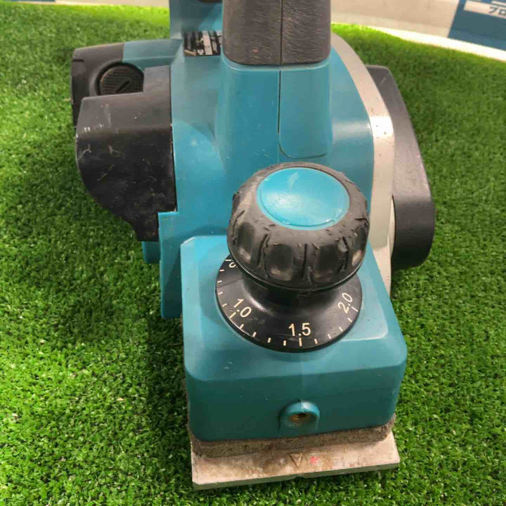 ★マキタ(makita) コードレスカンナ KP180DZ【草加店】