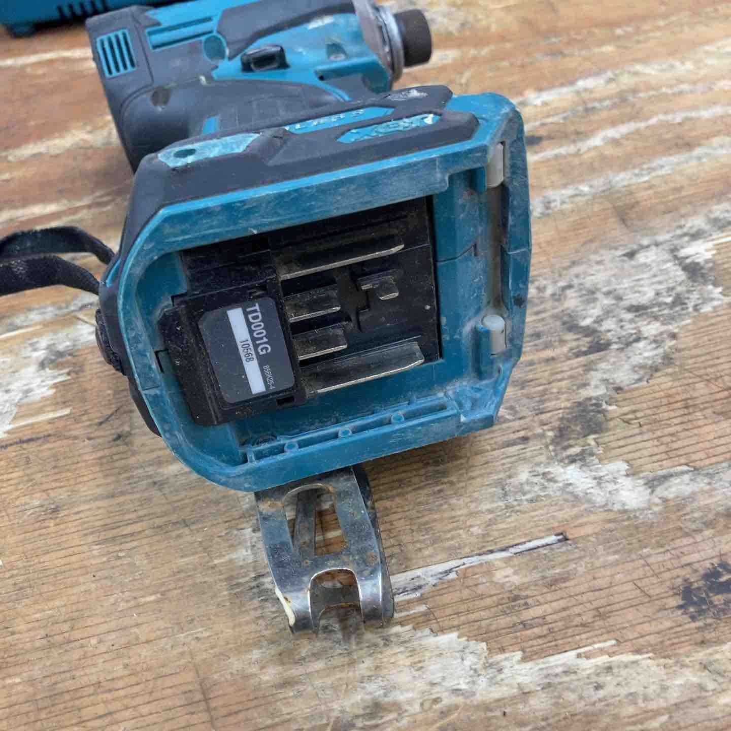 中古品】マキタ(makita) コードレスインパクトドライバー TD001GRDX
