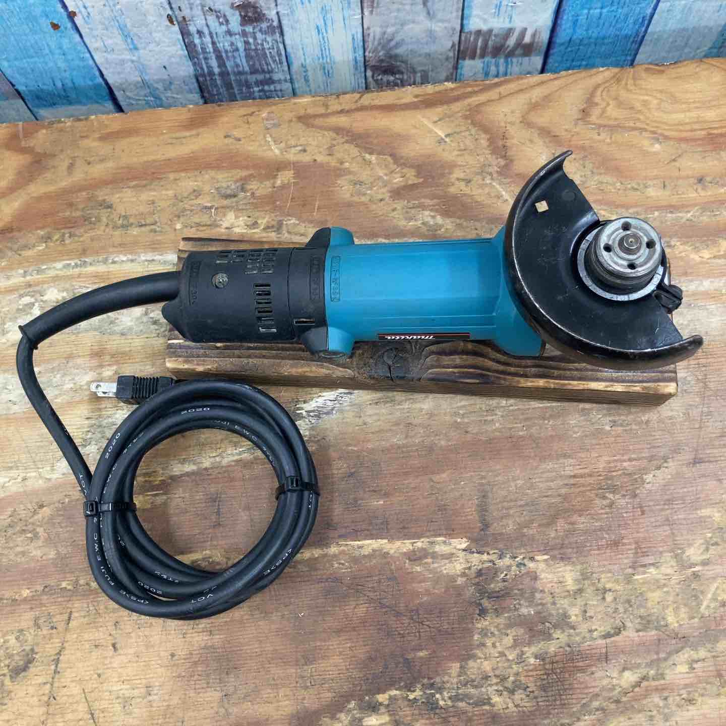 ☆マキタ(makita) 100mmディスクグラインダ 9533B【柏店】 – アクト