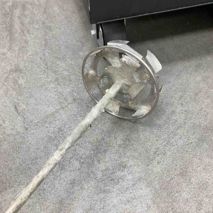 ☆マキタ(makita) かくはん機 UT2204【川崎店】