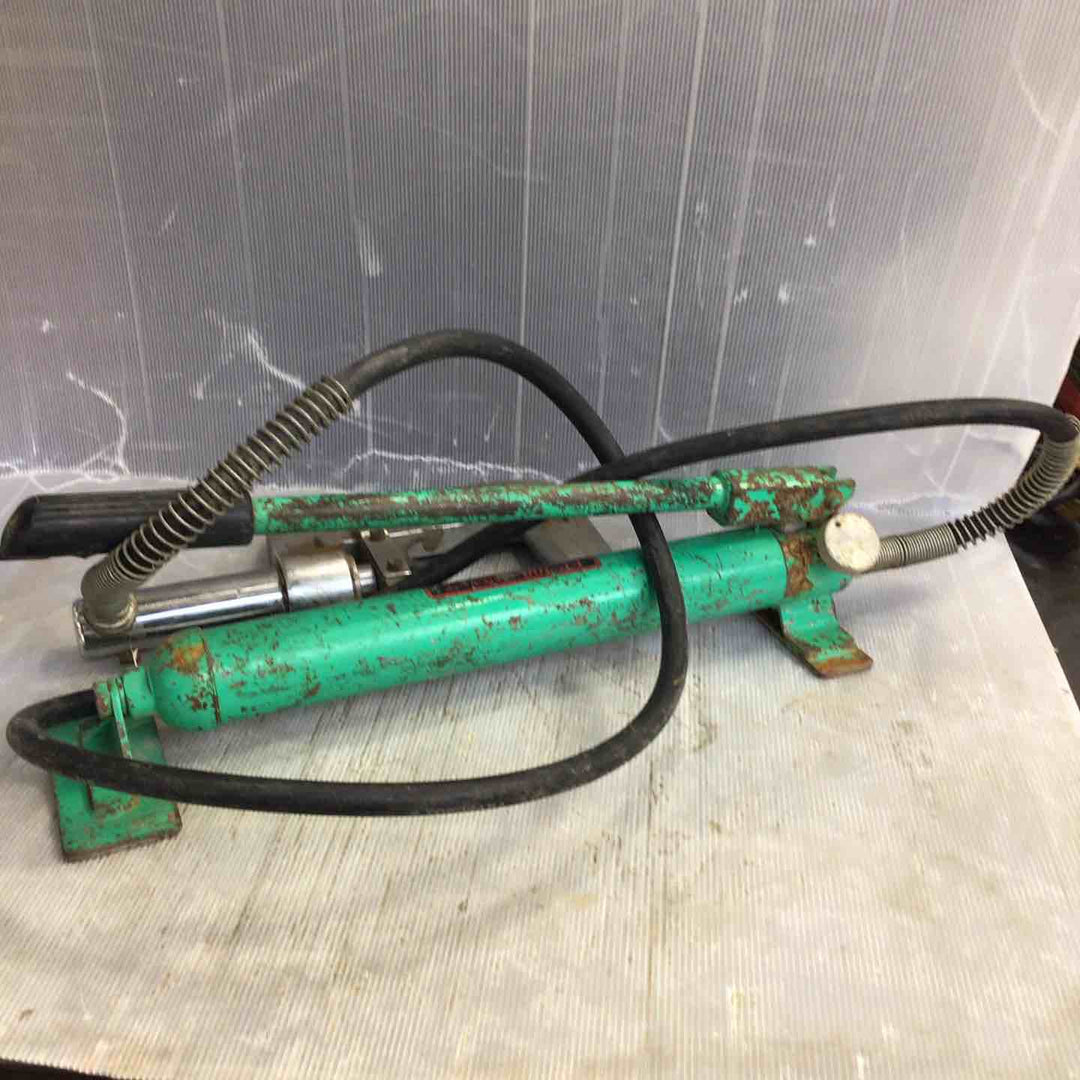 ◇亀倉精機 手動油圧式パイプ断水機 EP-700【草加店】