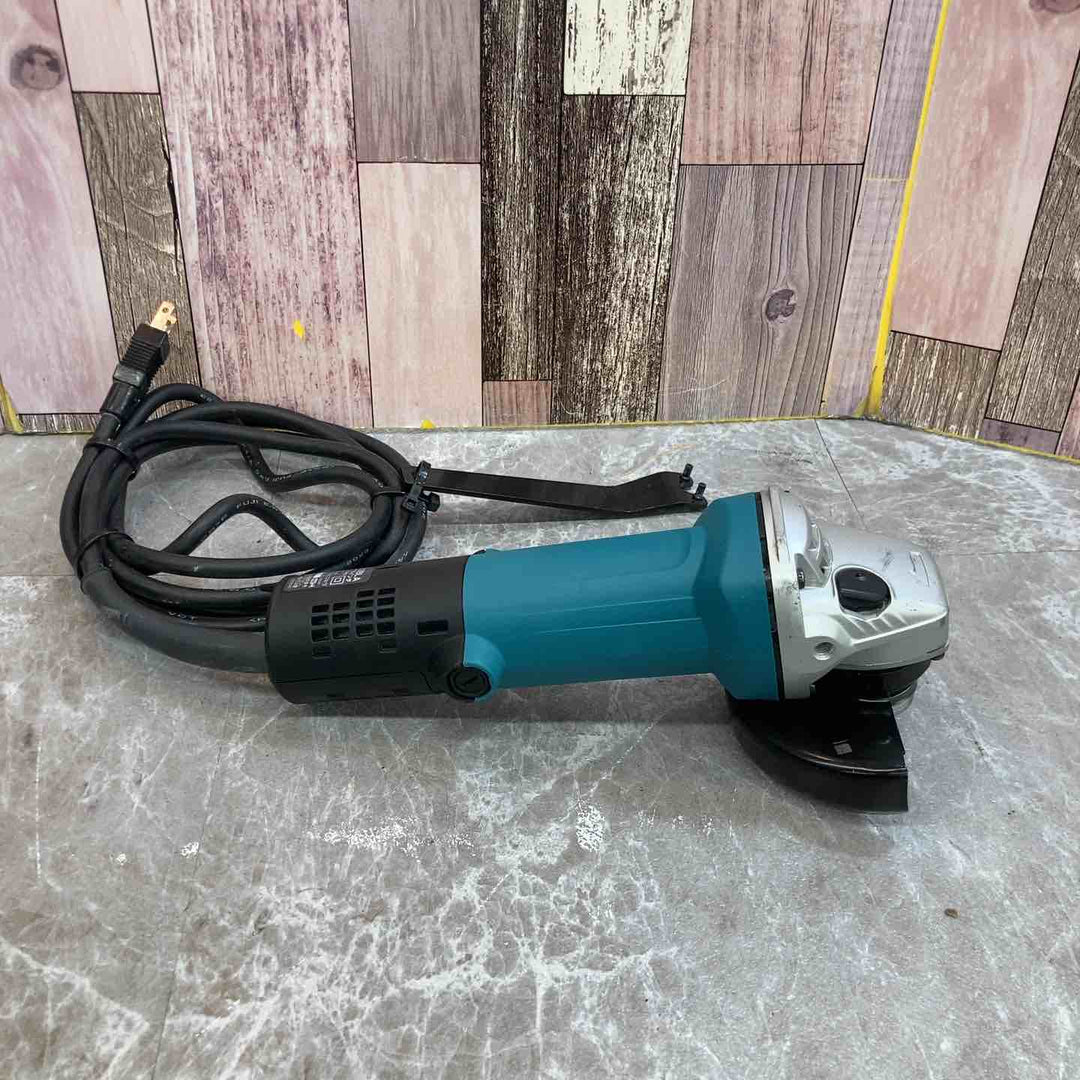 ☆マキタ(makita) ディスクグラインダ 低速高トルク ブレーキ付 100mm 9533BLA【八潮店】
