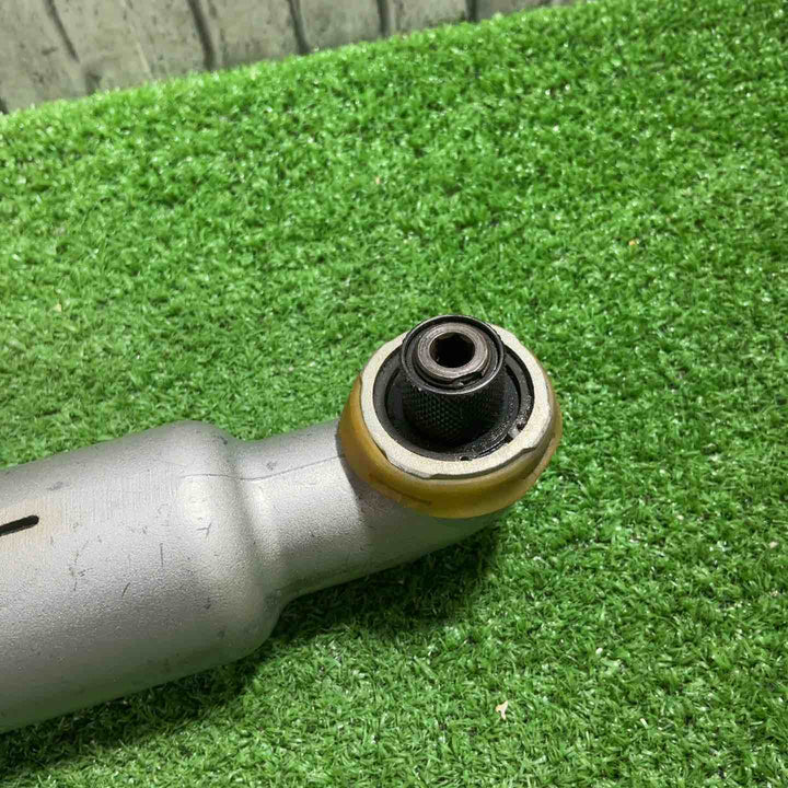 ☆マキタ(makita) コードレスアングルインパクトドライバ TL060DZ 動作確認済【川口店】