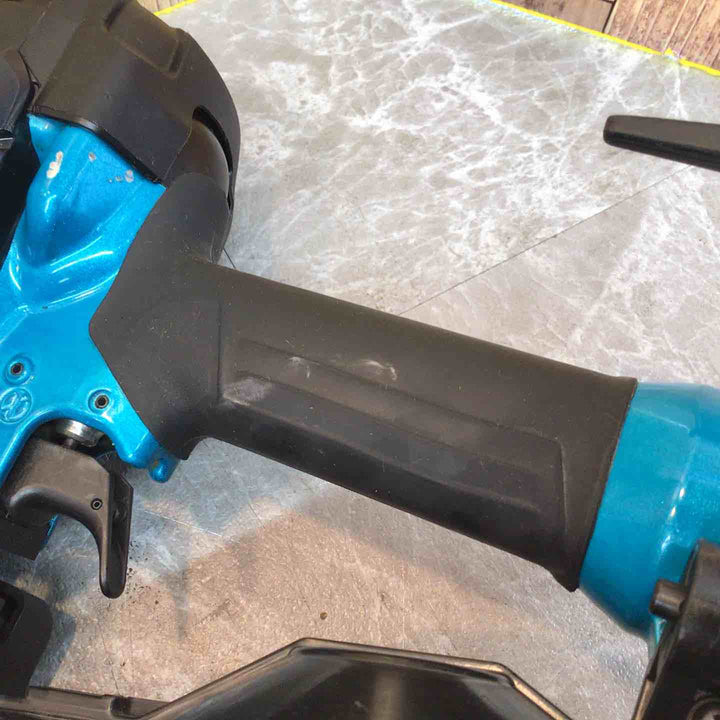 ★マキタ(makita) 高圧エア釘打ち機 AN635HM【八潮店】