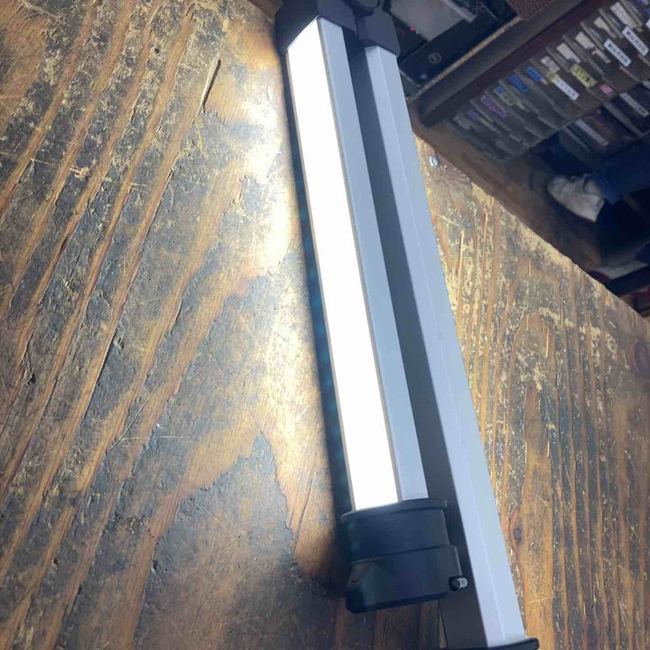 ★マキタ(makita) コードレスLEDライト ML818【柏店】