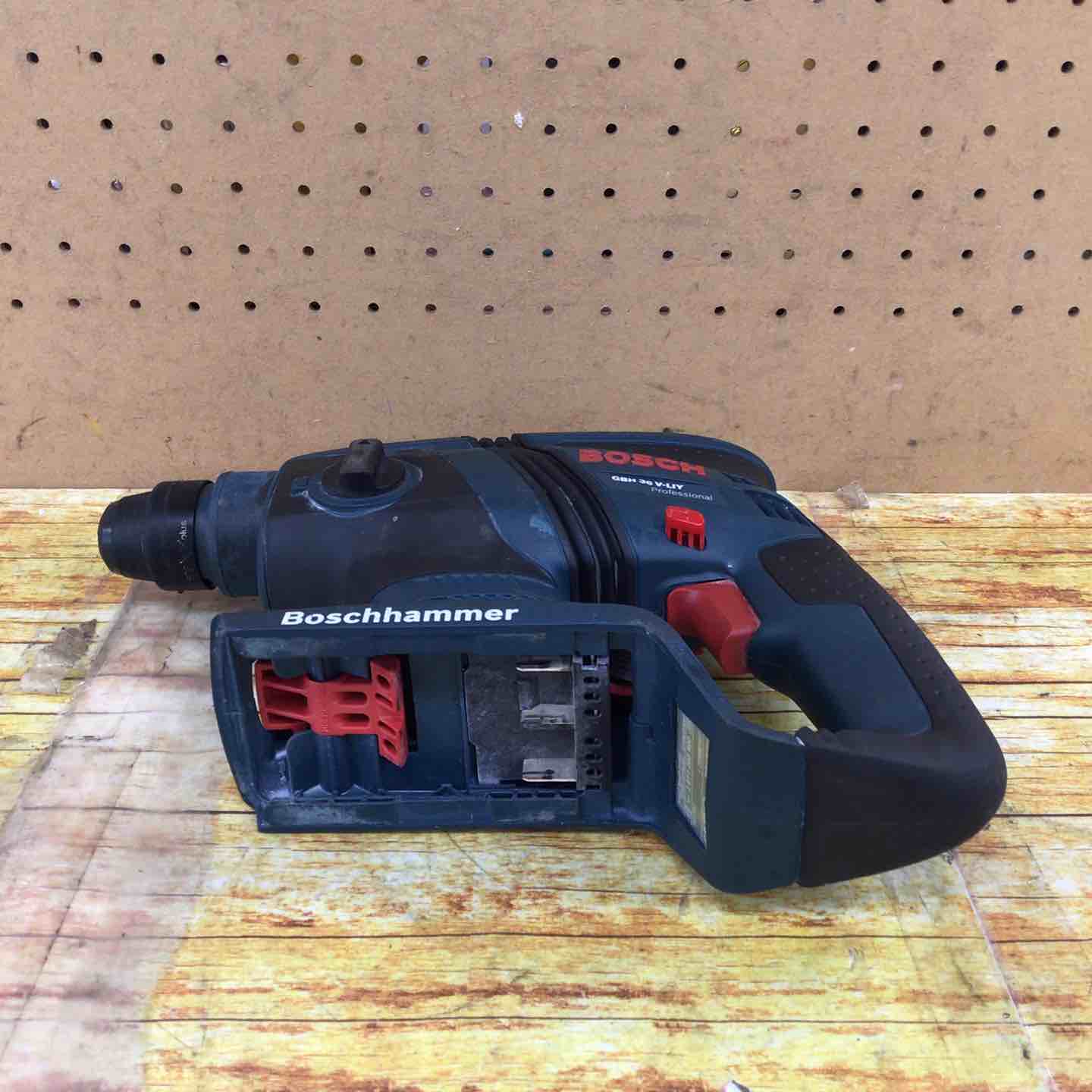 BOSCH GBH36V-LI ハンマドリル フルセット【市川行徳店】【店頭取引限定】【中古】管理番号：ITLRN0Z9RGZW ☆ボッシュ(BOSCH) コードレスハンマドリル GBH36V-LIY【川崎店