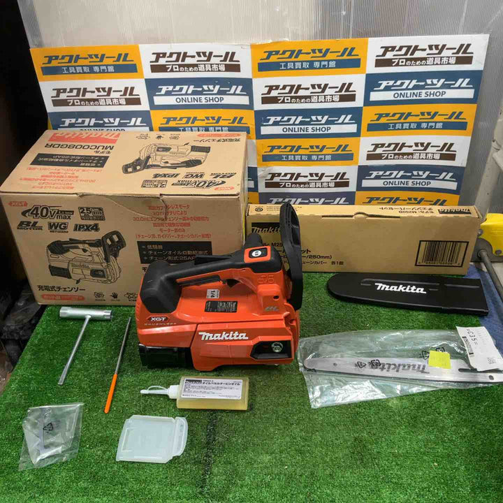 ◇充電式チェンソー ［チェーンタイプ 25AP］ マキタ MUC008GDR フルセット 赤 (バッテリBL4025×2本・充電器DC40RA付) 40Vmax ガイドバー長さ 200mm【草加店】