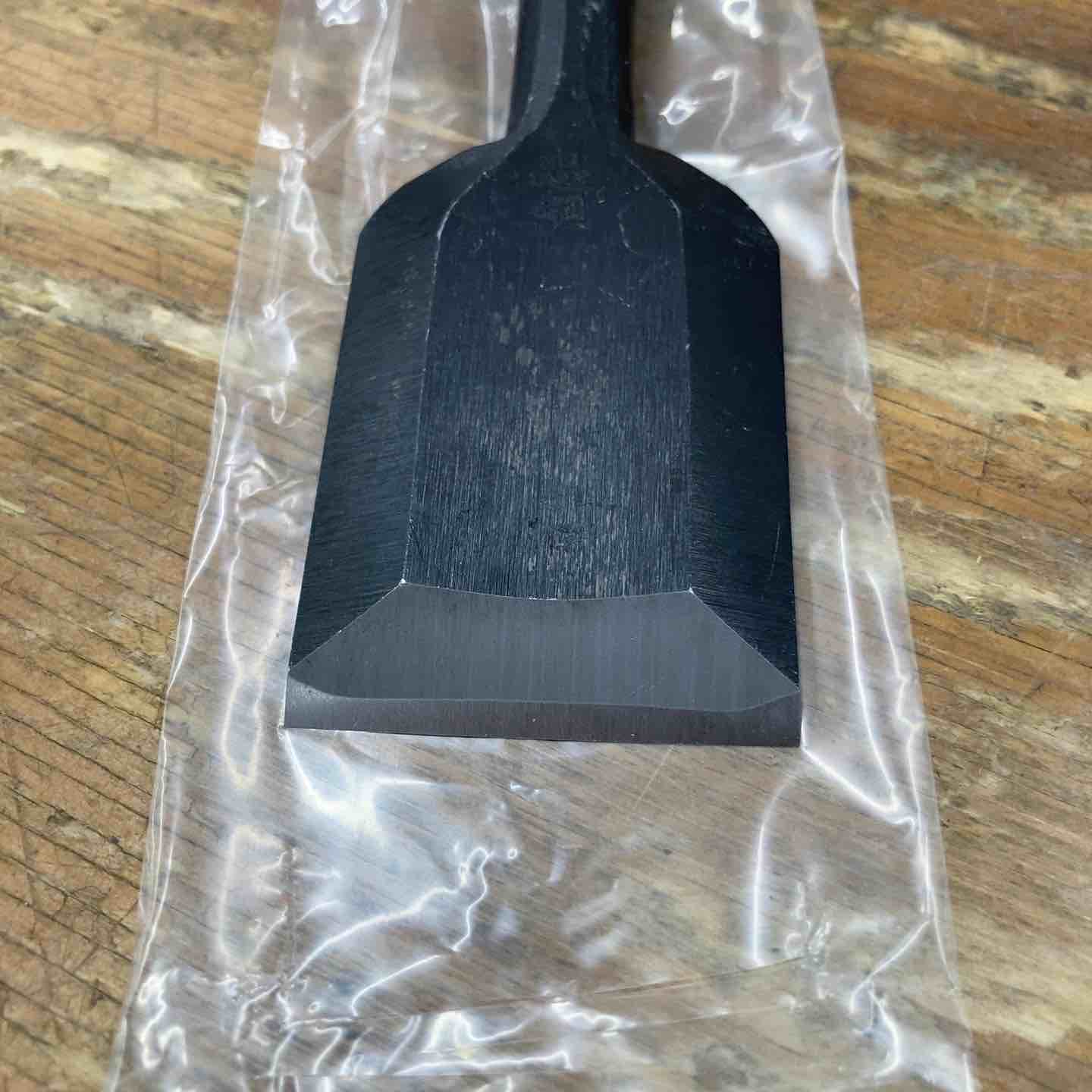 未使用品】鑿 叩きノミ 忠綱 10本組 箱入り 大工道具【柏店】 – アクト