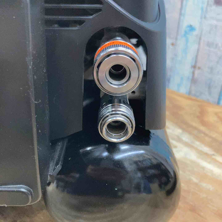 【美品】★マックス(MAX) エアコンプレッサー AK-HH1270E3_ブラック 高圧専用コンプレッサー【柏店】