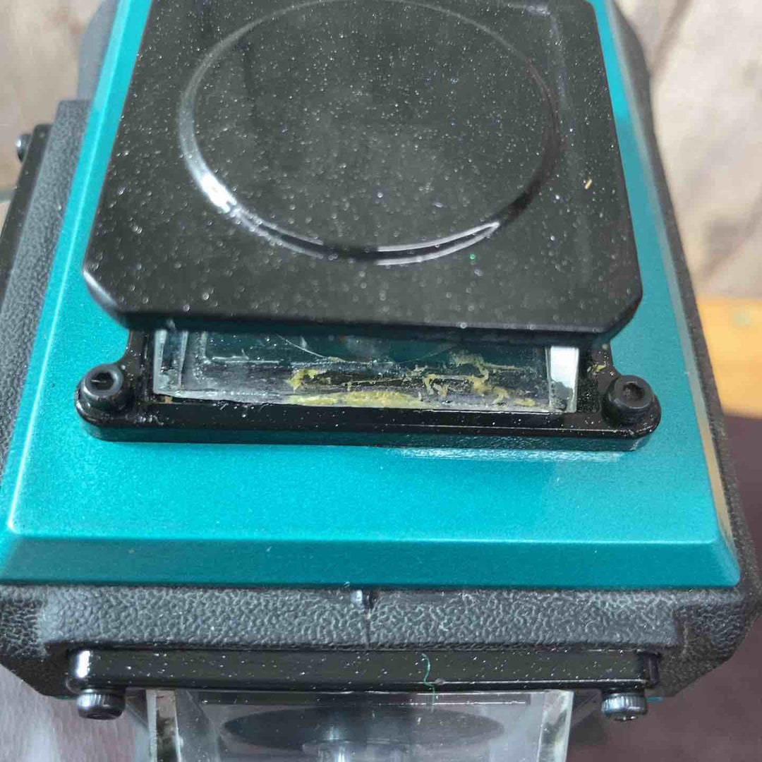 【中古品】テクノ 3Dグリンレーザー墨出し器 LTK-FGX3C【東大和店】