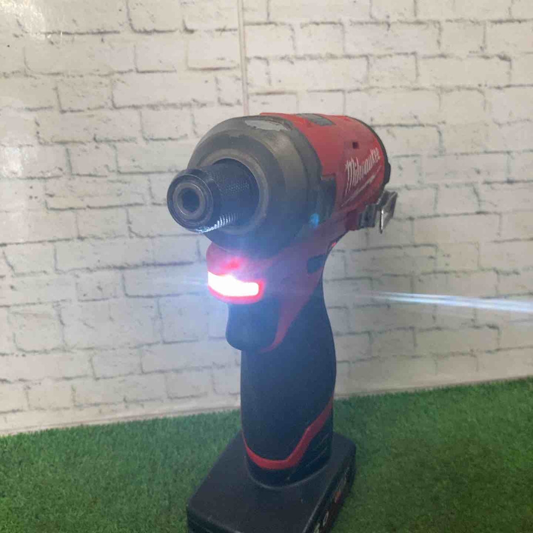 ◇ミルウォーキー(milwaukee)  M12 FUEL サイレントインパクトドライバー M12 FQID-0 JP【町田店】
