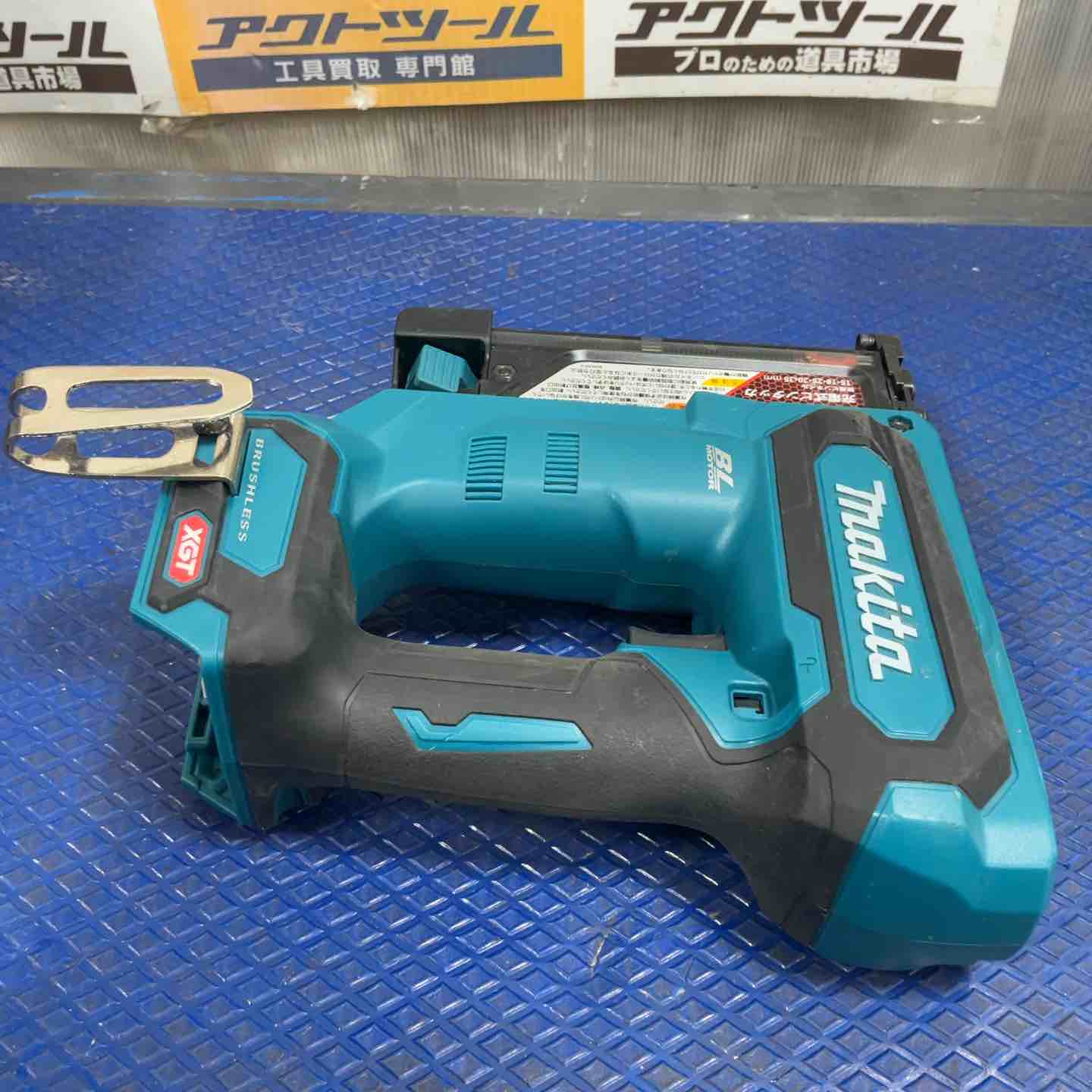 ★マキタ(makita) 35mmコードレスピンネイラ PT001GZK【草加店】 ◇マキタ(makita) 35mmコードレスピンネイラ PT001GZ【草加店