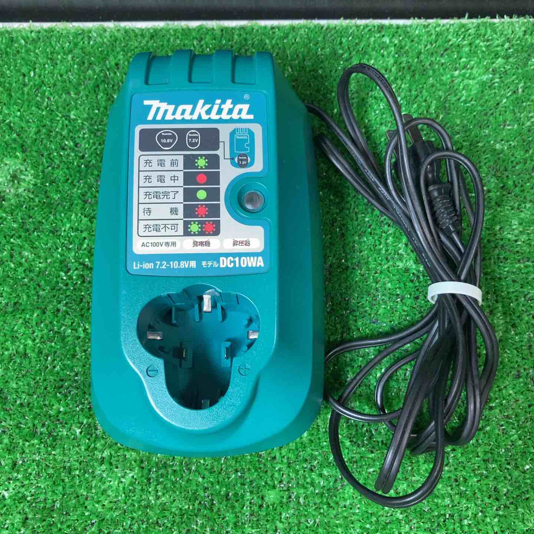 ☆マキタ(makita) コードレスインパクトドライバ TD090DWXW ライト付き【岩槻店】