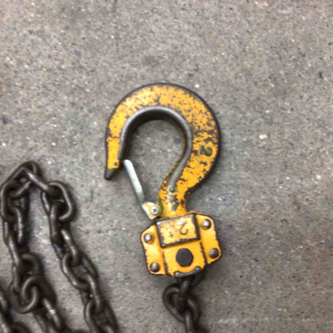 【中古品】◇キトー(KITO) M3 チェーンブロック 2TON CB020【八潮店】