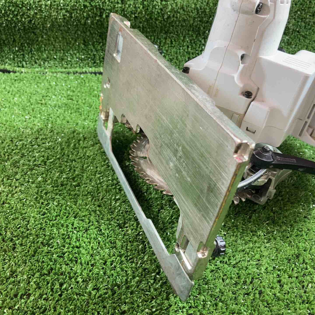 ★マキタ(makita) コードレス丸のこ HS471DZW【川崎店】