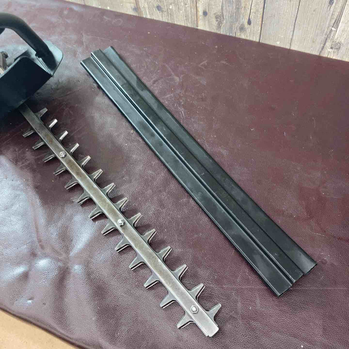 【中古品】マキタ(makita) エンジンヘッジトリマ EH451 バリカン【東大和店】