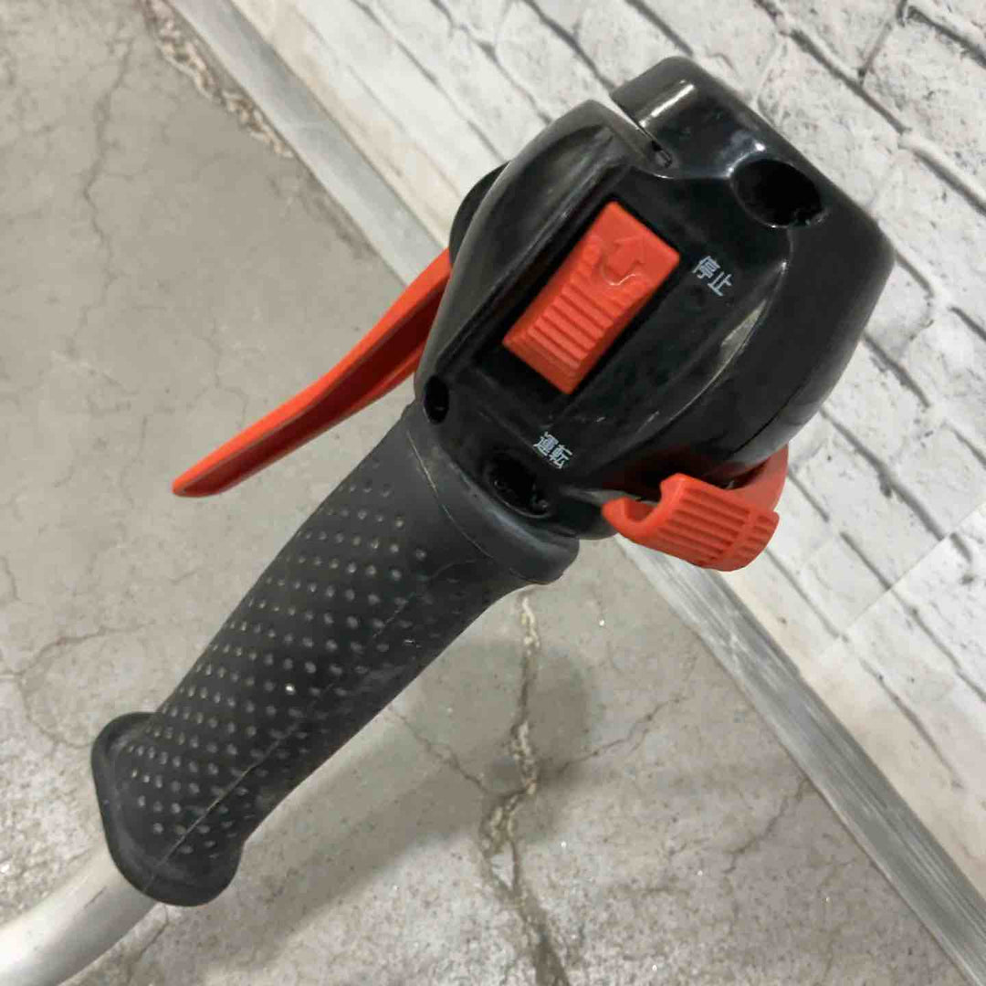 【店頭受取り限定】◇京セラ(Kyocera) 旧リョービ エンジン刈払機 EKM-2630 4170552【川口店】