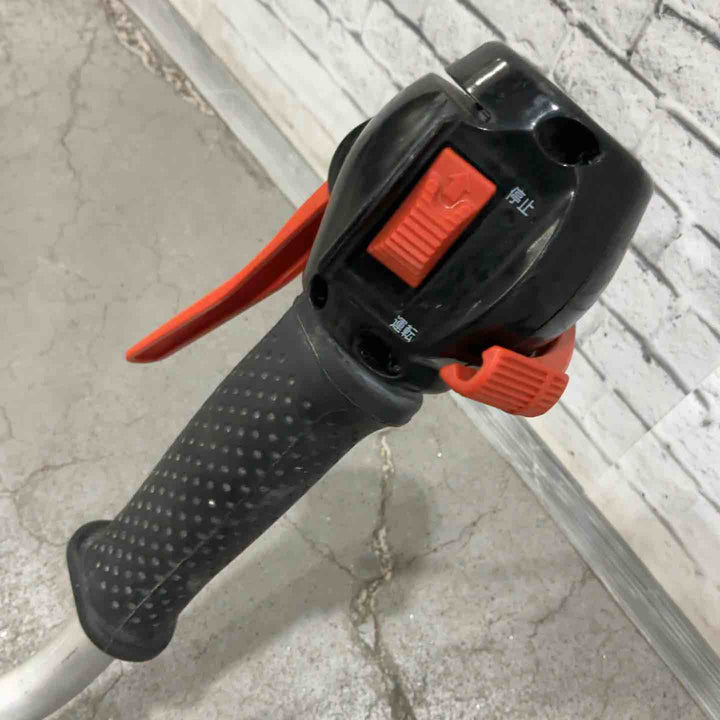 【店頭受取り限定】◇京セラ(Kyocera) 旧リョービ エンジン刈払機 EKM-2630 4170552【川口店】