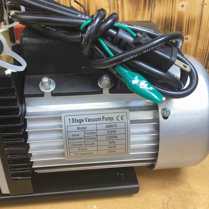 ROTARY VANE ロータリーベーン 電動真空ポンプ　A68N10【越谷店】