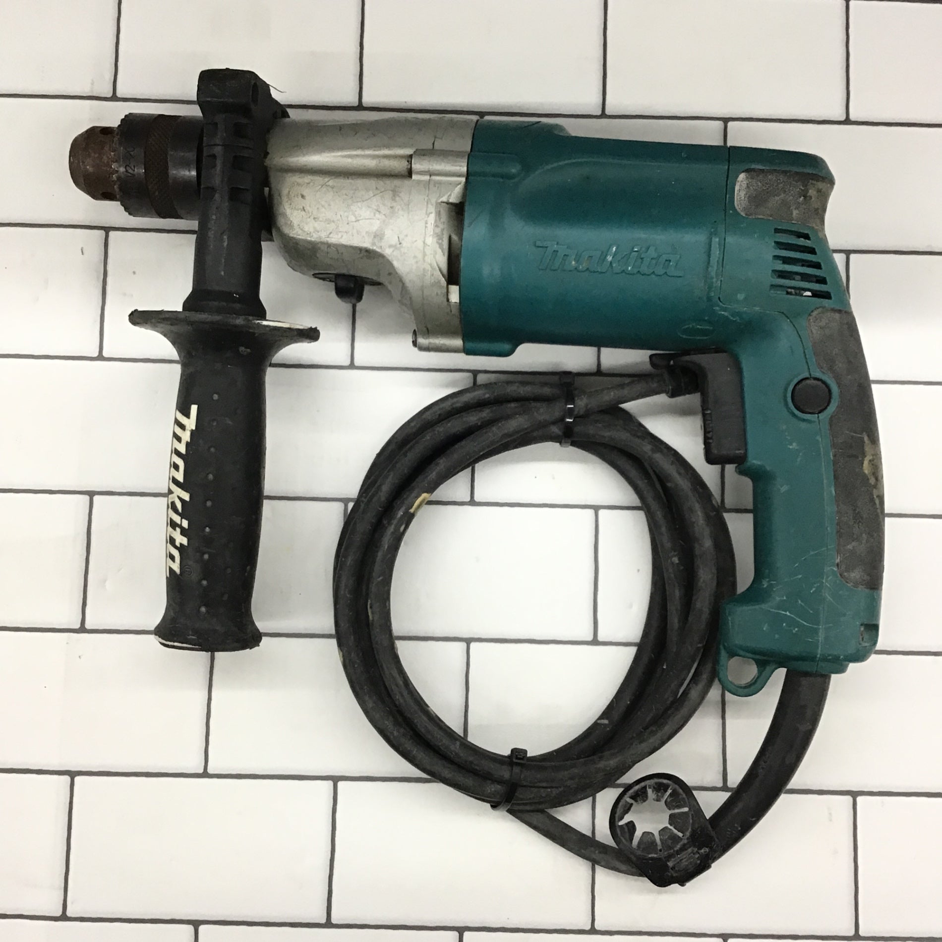 ☆マキタ(makita) 2スピードドリル DP4010【所沢店】