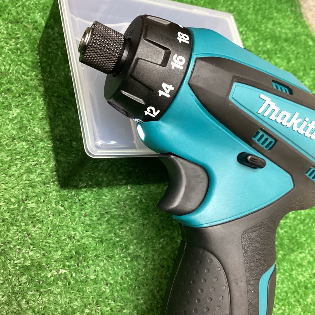 ☆マキタ(makita) コードレスドリルドライバー DF030DWX【川越店】