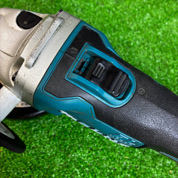 ★マキタ(makita) 100mmコードレスディスクグラインダ GA418DRG【越谷店】