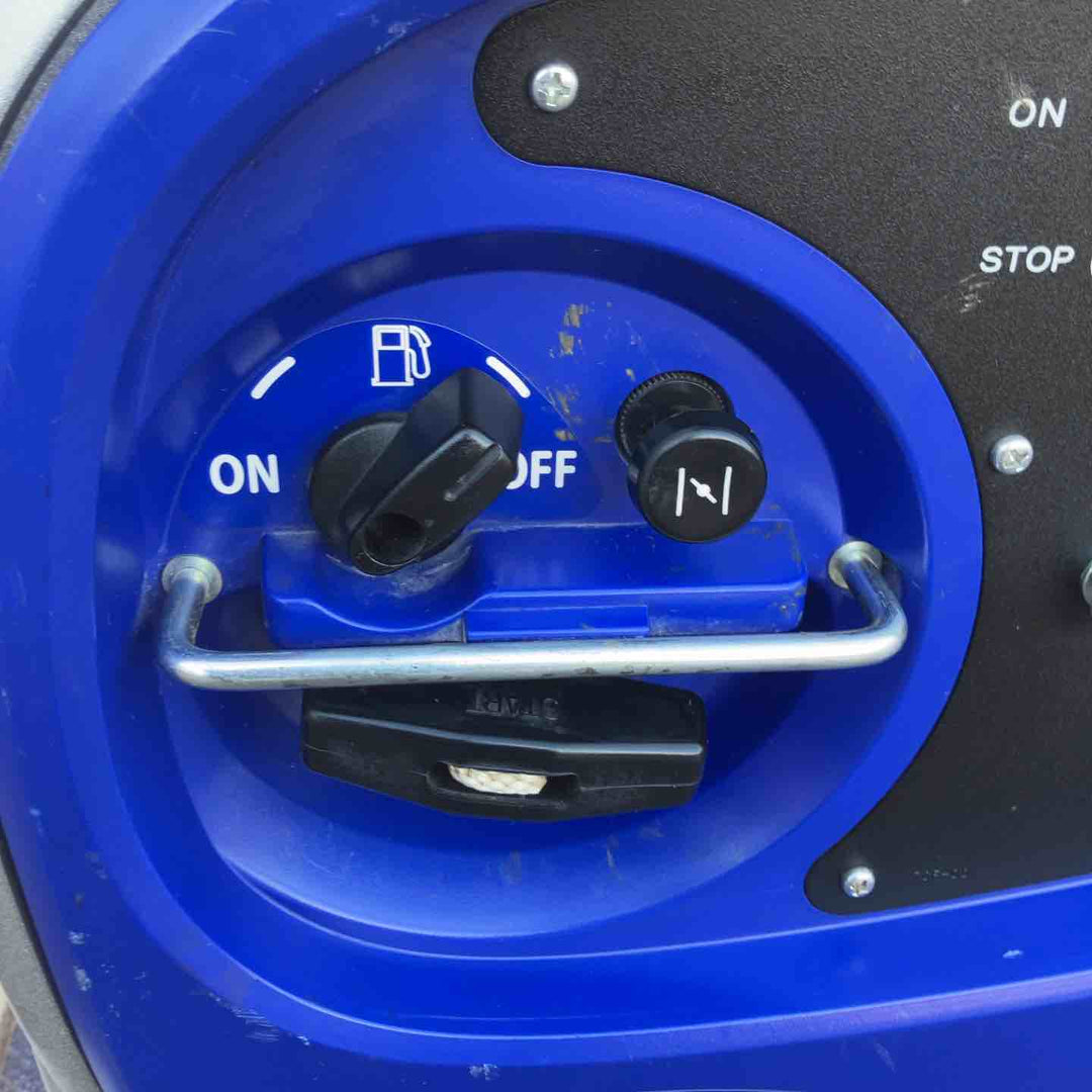 【中古品・店頭受取り限定】 ハイコーキ/HIKOKI インバータ式エンジン発電機・E20U 【桶川店】