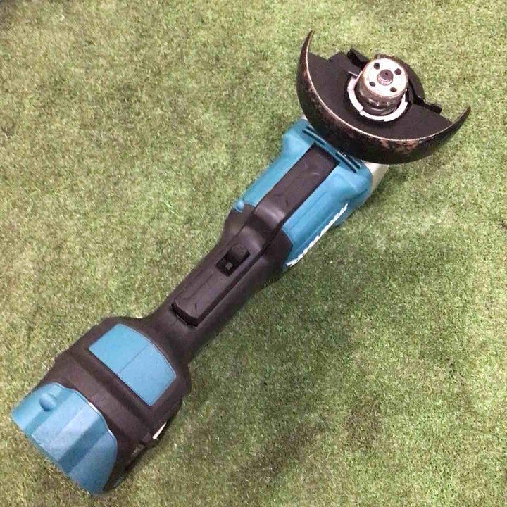 ★マキタ(makita) 100mmコードレスディスクグラインダ GA418DRGX 18V 動作確認済【川口店】