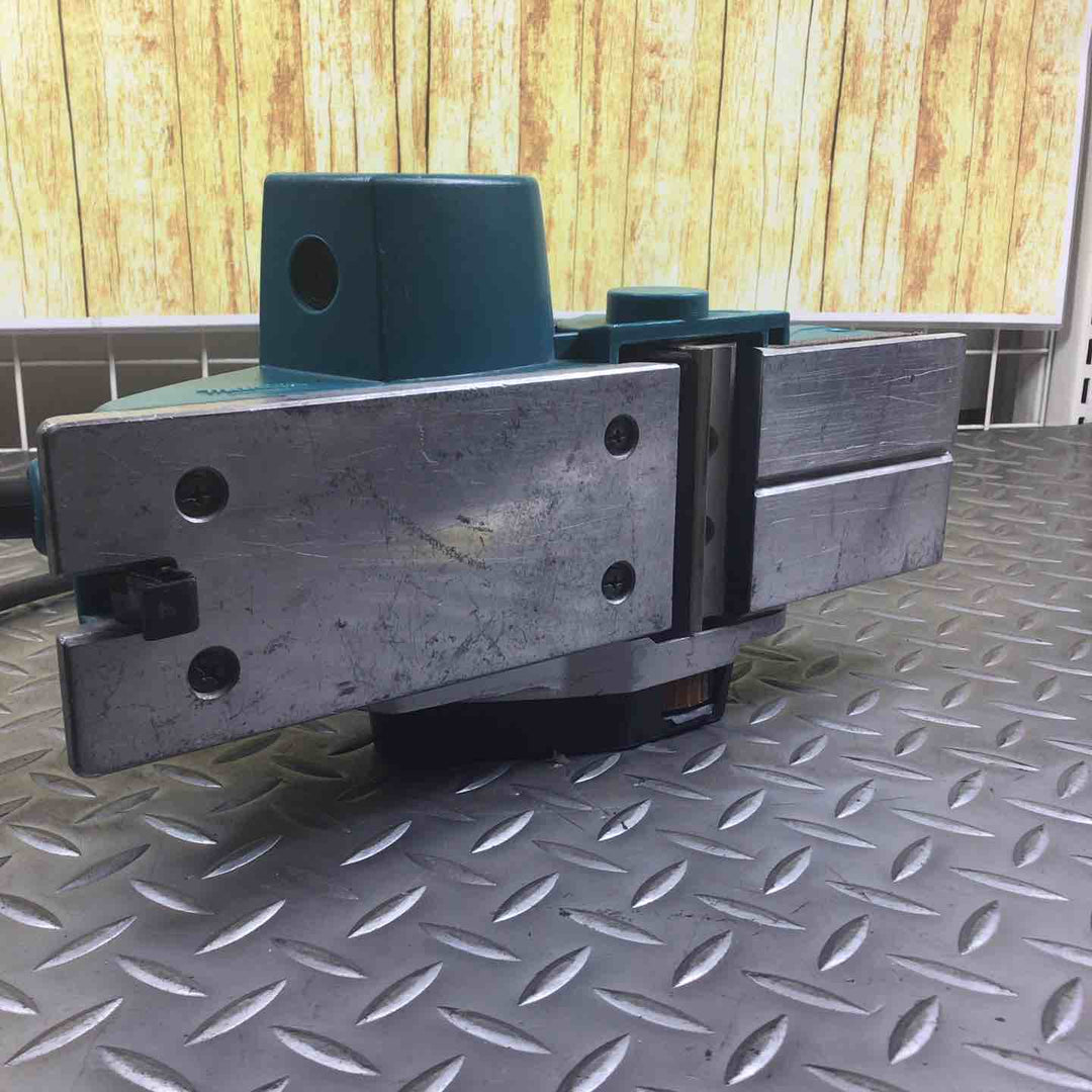マキタ(makita) 電気カンナ KP0800A【川崎店】