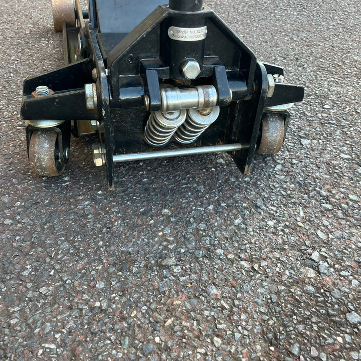 【店頭受取り限定】ARCAN(アルカン) XL-30 3t フロアジャッキ ローリフトジャッキ ガレージジャッキ越谷店】