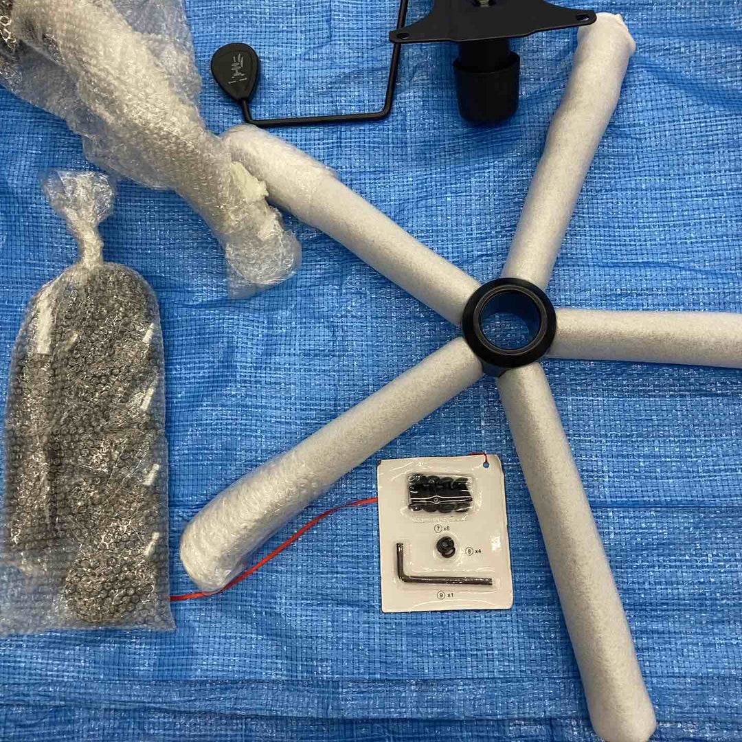 【店頭受取り限定】Snap-on(スナップオン) レーシングチェア HLC-2209　レカロ型 FUJ050RACER　黒×赤 長期保管【川越店】