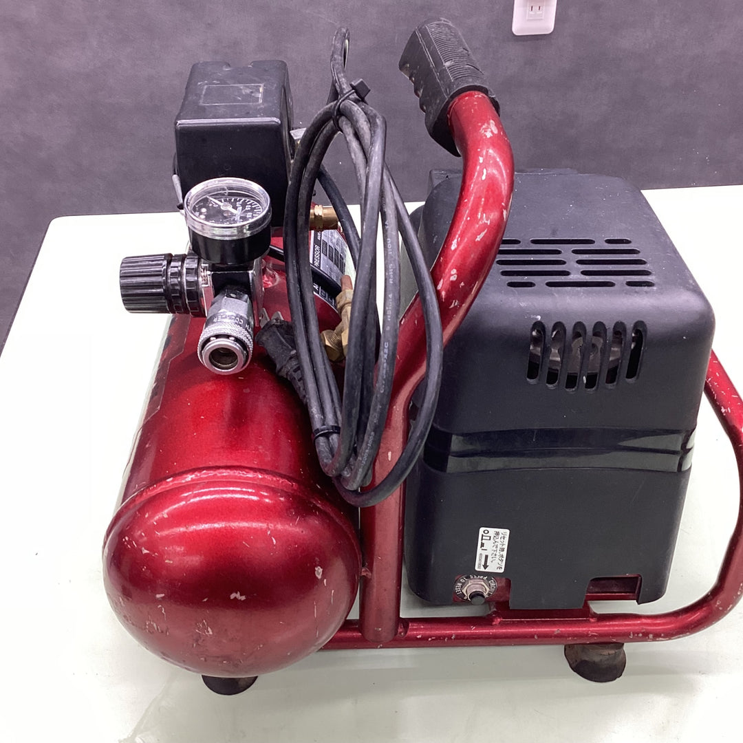 〇藤原産業 (SK11) オイルレス エアーコンプレッサー SR-045 タンク容量 4L SR-L04SPT-01【越谷店】