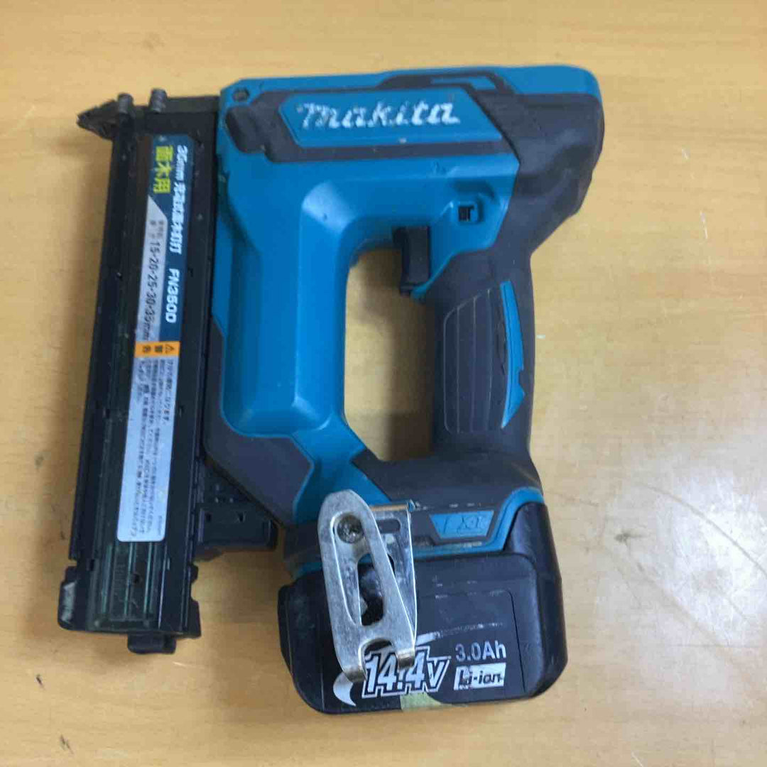 ★マキタ(makita) コードレスフィニッシュネイラ FN350DZK【越谷店】